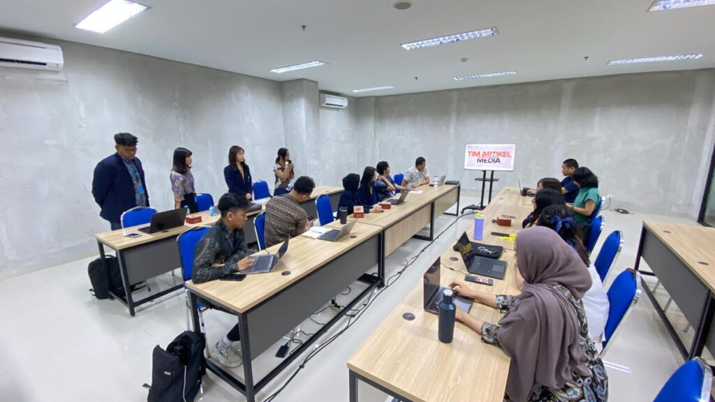 Proyek Industri 3