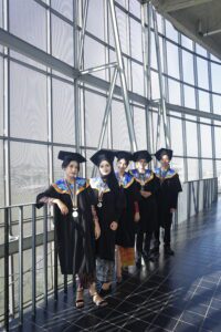 lulus kuliah cepat kerja
