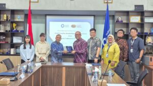 Industri Logistik