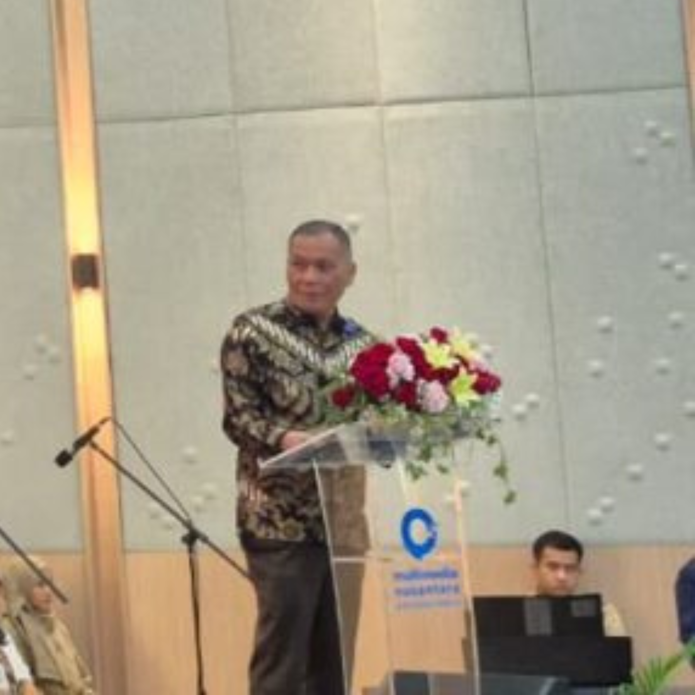 Dr. Henri Togar Hasiholan Tambunan, S.E., M.A. 